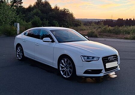 Audi A5 2.0 TDI 190PS clean d. quattro Sportback -
