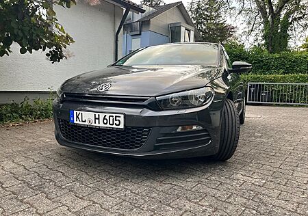 VW Scirocco Volkswagen 1.4 TSI 90kW -