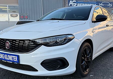 Fiat Tipo 1.4 16V STREET Tempomat/Einparkhilfe 1 Hand