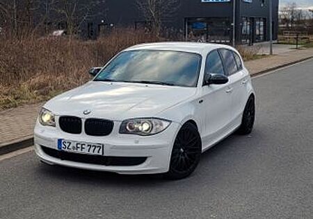 BMW 118d - e87