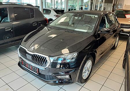 Skoda Fabia 1.0l TSI Drive AppCon Kame SH LH LED 5JaGa
