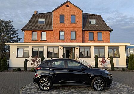 Hyundai Kona Select ACC CAM SHZ DAB FLA VC