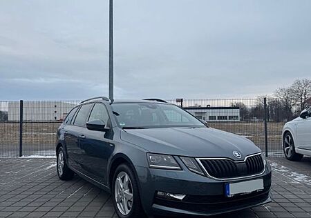 Skoda Octavia 1.8 TSI DSG CLEVER Combi