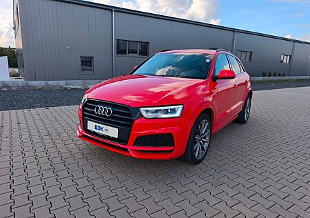 Audi Q3 sport quattro, Navi,LED,AHK,Kamera, S-Line