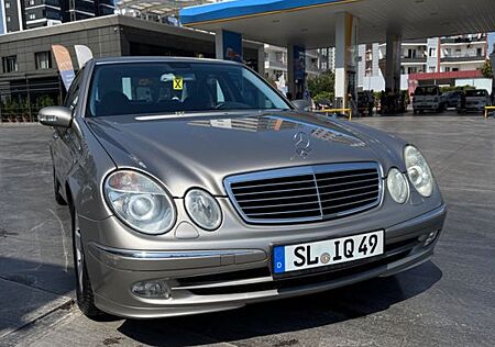 Mercedes-Benz 240