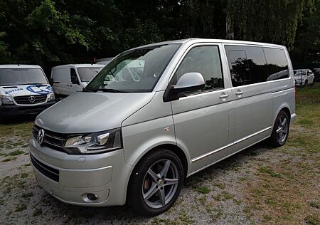 VW T5 Transporter Volkswagen T5 Multivan Highline 4Motion 2.0 TDi