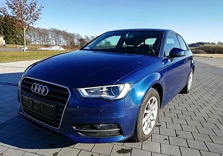 Audi A3 1.6 TDI clean diesel Attraction
