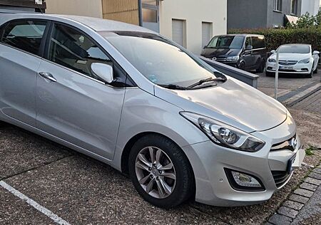 Hyundai i30 1.6 GDI Style Style
