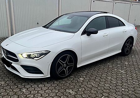 Mercedes-Benz CLA 200 AMG Panorama MBUX Night Paket