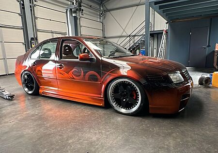 VW Bora Volkswagen 2.3 Highline Highline