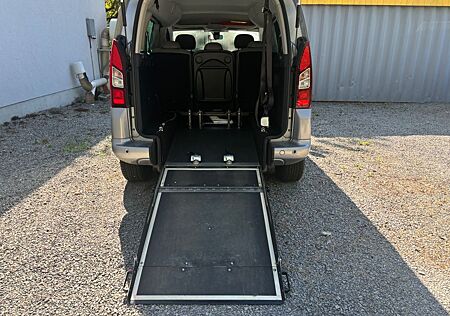 Citroën Berlingo Selection-Wenderampe-PDC vo+hi+Navi