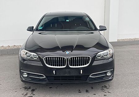 BMW 530 d Luxury Line AHK Navi Panamera Dach