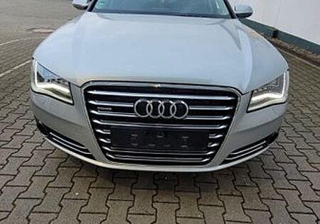 Audi A8 3.0 TDI Quattro, Baujahr 2010, Top Ausst