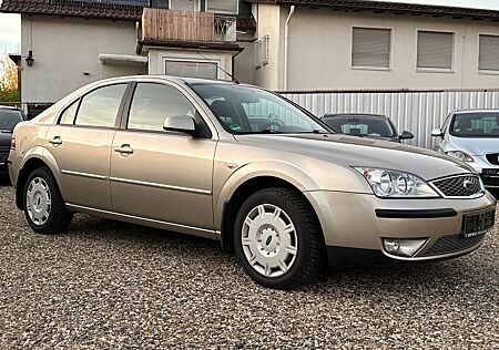 Ford Mondeo 1.8 Einparkhilfe Klima 8xBereift