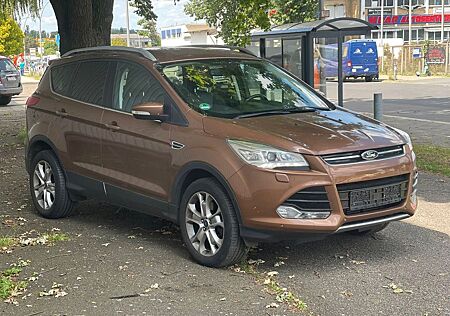 Ford Kuga 2,0 TDCi 4x4 132kW Titanium PowerShift ...