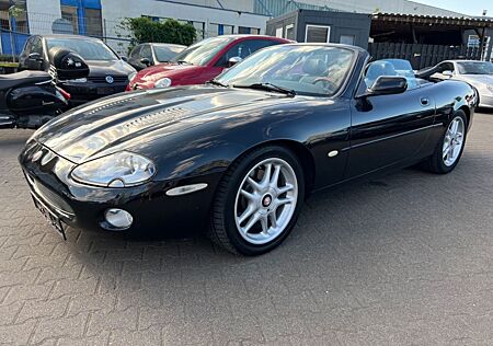 Jaguar XKR Convertible Supercharged V8**Super Zustand**