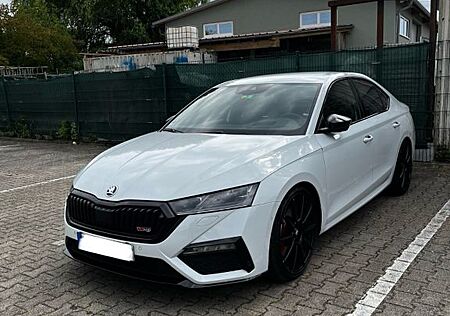 Skoda Octavia 2.0 TSI DSG RS PLUS