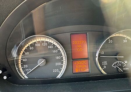 Mercedes-Benz Viano 2.2 CDI TREND EDITION lang TREND EDITION