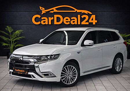 Mitsubishi Outlander Edition PHEV*4WD*HYBRID*45TKM*NAVI*SHZ