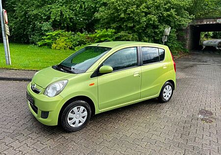 Daihatsu Cuore Top