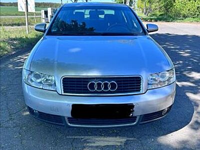 Audi A4 2.0 multitronic -