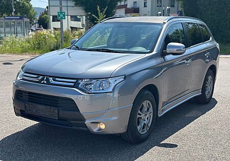 Mitsubishi Outlander 2.0 ClearTec Invite Klima Bluetooth