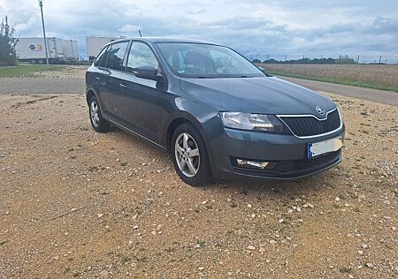 Skoda Rapid 1.0 TSI Ambition Spaceback Ambition