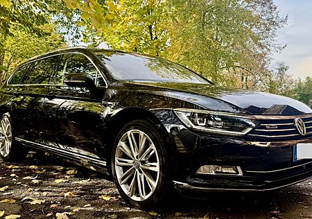 VW Passat Variant gebraucht kaufen VW Passat Variant Volkswagen Passat Highline*239PS*Allrad*AHK*360*Stand-HZ
