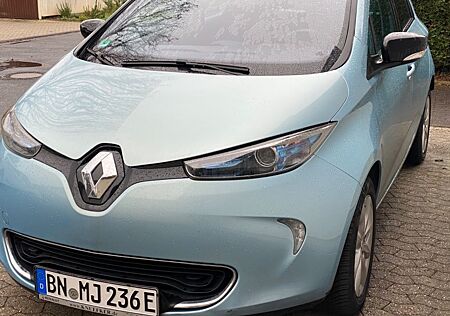 Renault ZOE Intens EZ 12/2014 - 22 kWh Akku - 68 Tkm