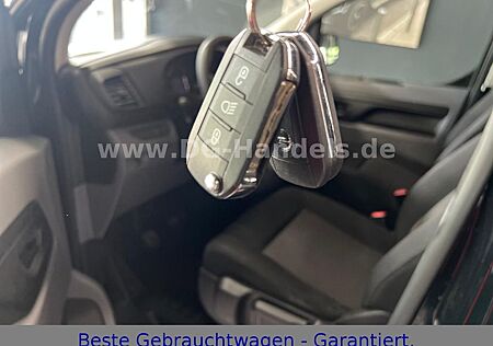 Opel Vivaro Kombi - L2 (9-Sitzer,Klima,Kamera)