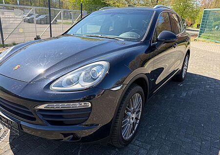 Porsche Cayenne S S Vollausstattung +Motor überholt