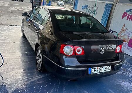VW Passat Volkswagen 2.0 FSI Tiptronic Comfortline Comfortline