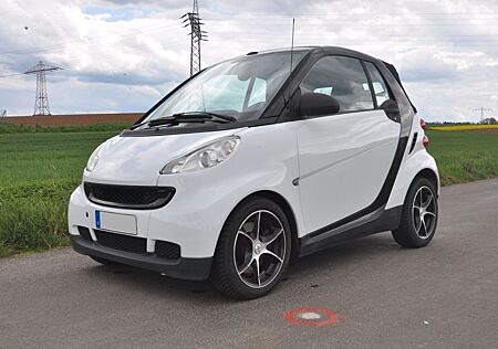 Smart ForTwo cabrio 1.0 52kW passion TÜV NEU!