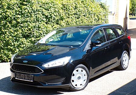 Ford Focus Trend 1.5 TDCi/Klima/Multi./Temp./99mg