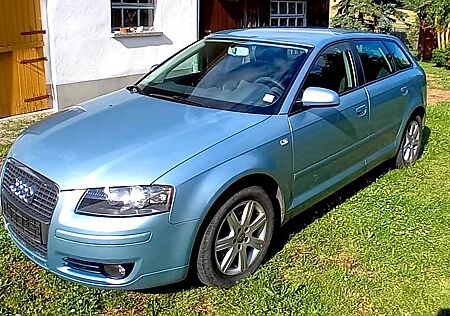 Audi A3 1.6 Ambiente Sportback Ambiente