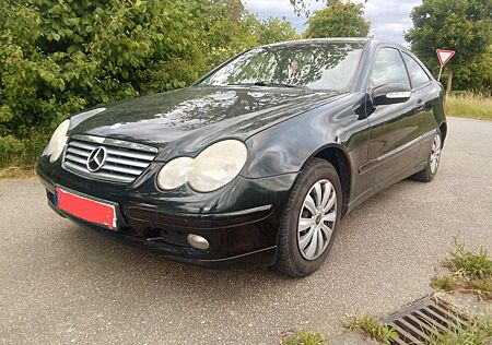 Mercedes-Benz 200