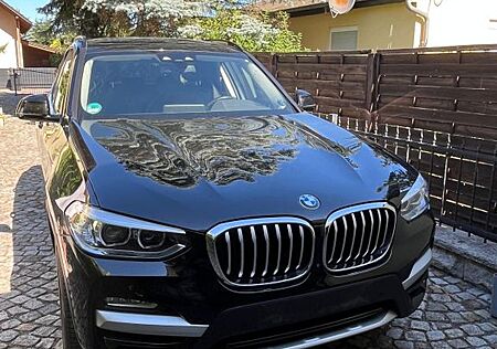 BMW X3 xDrive20d xLine AT xLine