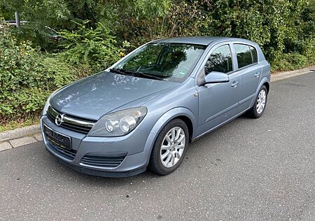 Opel Astra H Lim. Basis