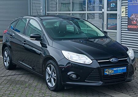 Ford Focus 1,6 Champions Edition*PDC*SITZHEIZUNG*2.HD