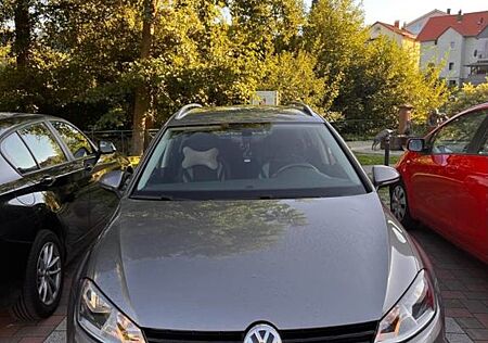 VW Golf Volkswagen 2.0 TDI 4MOTION BMT Comfortline Variant...