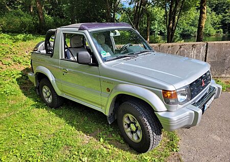 Mitsubishi Pajero Cabrio 3,0 GLX GLX