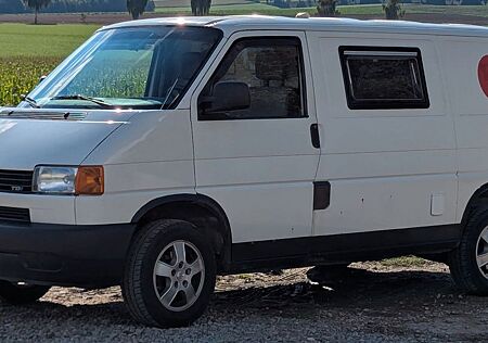 VW T4 Volkswagen Transporter / Camper