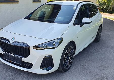 BMW 218i Active Tourer M Sport Connec. Professional
