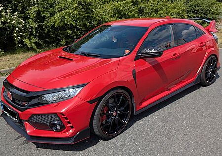 Honda Civic Type R FK8 - 405 PS - Eventuri - Invidia
