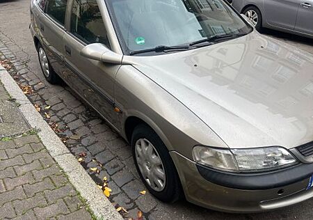 Opel Vectra 1.8