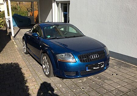 Audi TT Coupe 3.2 DSG quattro -