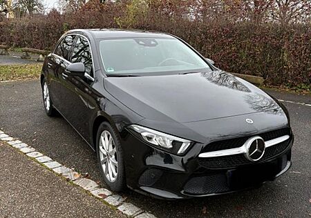 Mercedes-Benz A 200 d DCT -