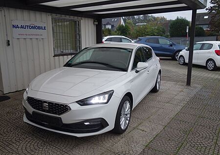 Seat Leon Xcellence e-Hybrid/Navi,Klima,1-Hand,