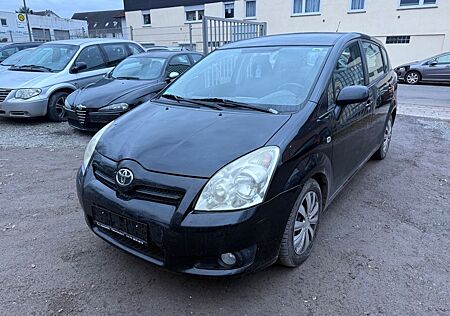 Toyota Corolla Verso 2.2-l-D-4D Sol inkl. Travel-Paket