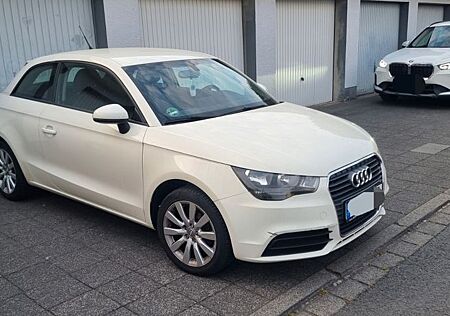 Audi A1 1.2 TFSI Attraction Attraction